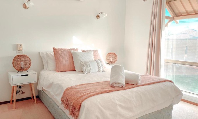 Brockman Casa | Carnarvon 3BR & 2BA Holiday House