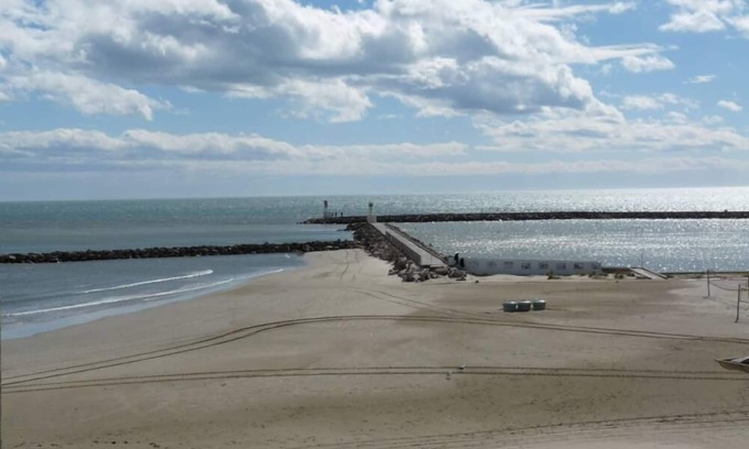 Carnon-Plage Apartamento | Carnon Plage Apartamento primera línea de mar, ideal para amantes de la playa y los deportes acuáticos