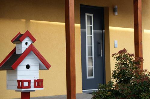 Nuedlingen Apartamento | Caro's Ferienwohnung