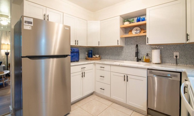 Sylva Casa | Carolina Dawn - Cozy Home Walkable to Downtown