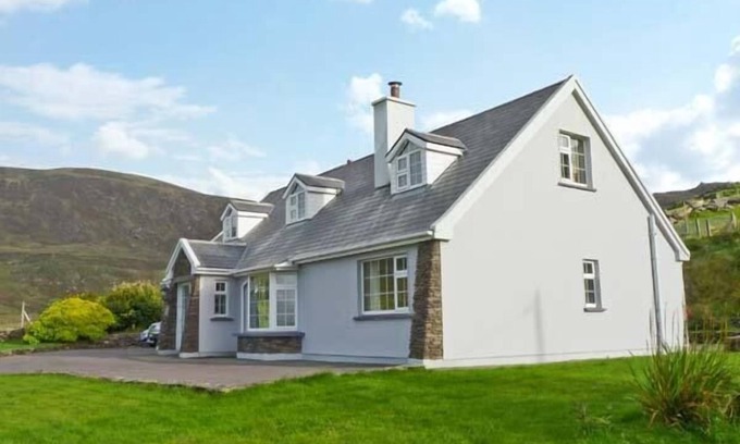 Caherdaniel Cabaña | CARRAIG OISIN, pet friendly in Waterville, County Kerry