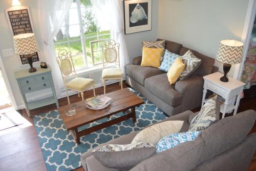 Baileys Harbor Casa | Carraigeen Cottage