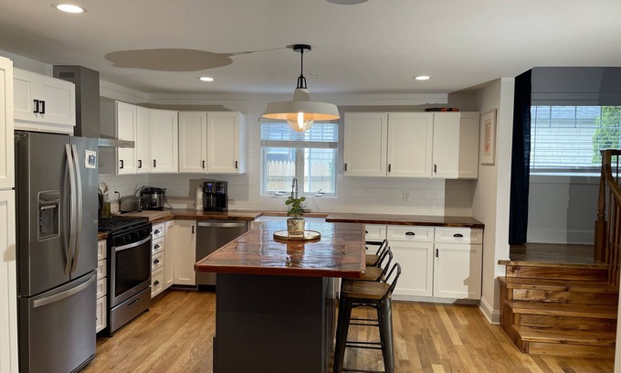 Loch Arbour Casa | Carriage House - Walking Distance to Beach & Asbury Boardwalk