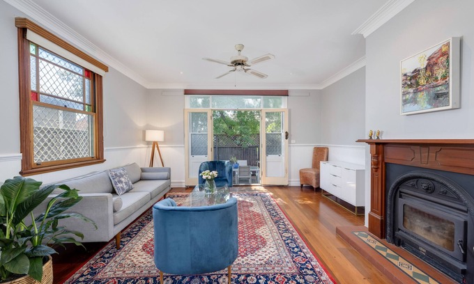 Carrington Casa | Carrington Charm - Vibrant Village - Dog Friendly