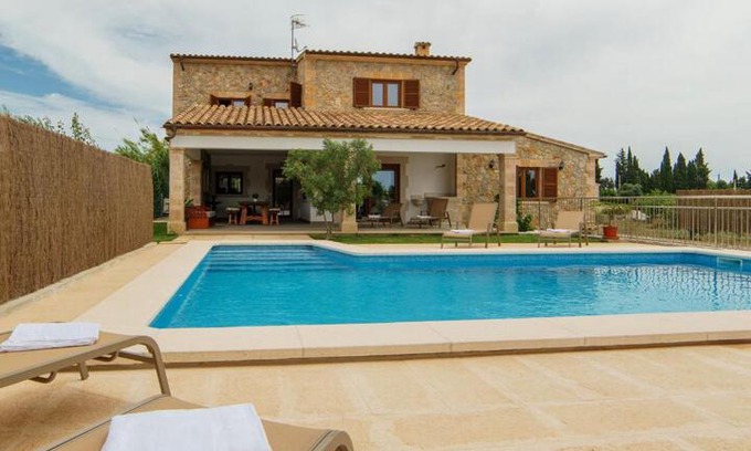 Lloseta Hotel | Carrusillo