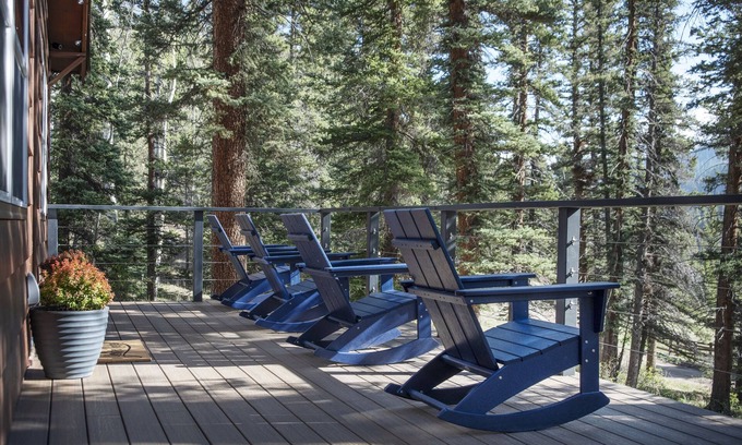 Taos Ski Valley Cabina | Carson Cabin: Modern + Mountain Views, Mins to Town 🌲 🌲