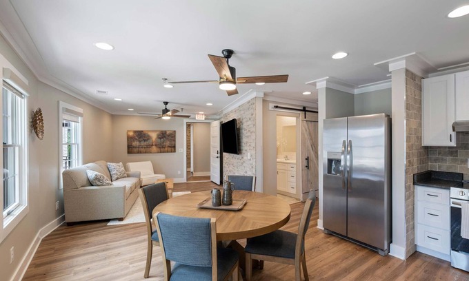Franklin Condominio | Carters Court Serene Suite