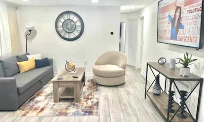 Carver City - Lincoln Gardens Casa | Carver City House of Tampa, FL.