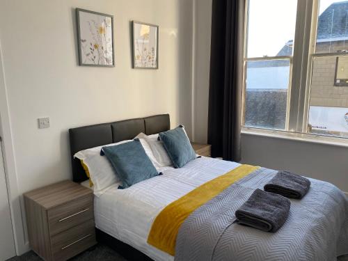 Dunfermline Apartamento | Carvetii - Edward House B - 2 Dbl bed 1st floor flat