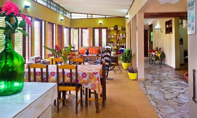 La Joya Casa | CASA VILLA ANACAHUITA ideal para estar en contacto con la naturaleza.