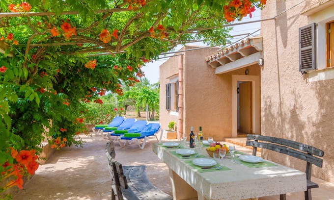 Portopetro Casa | CAS GENERAL - Chalet con terraza en Porto Petro. WiFi Gratis