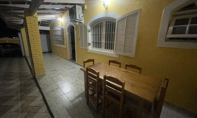 Ipiranga Casa | Casa 150m da Praia Martim de Sá
