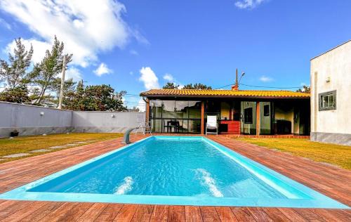 Unamar Casa | Casa a poucos metros da Praia do Coral - Cabo Frio
