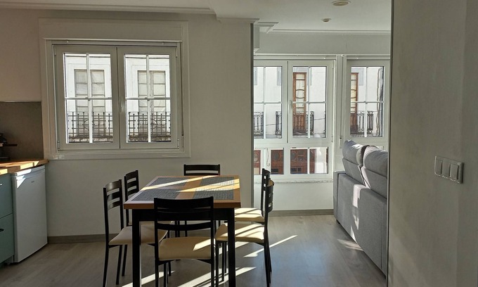 Catasol Apartamento | CASA ABEANCOS apartamento en el Camino de Santiago-Melide
