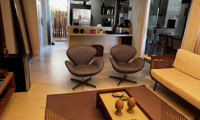 Itacimirim Casa | Casa Aconchegante em Praia do Forte, Perfeita Para os Seus Dias de Descanso!