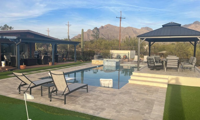 Casas Adobes Estates Casa | Casa Adobes Haven…Pool, Hot tub, Sauna & Mountain View’s