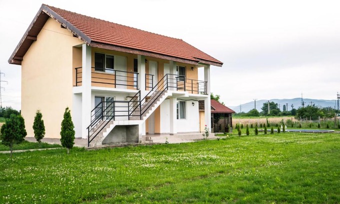 Hateg Casa | Casa Adrian