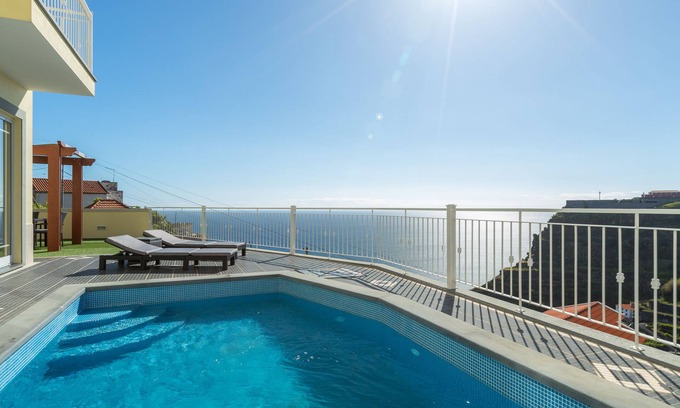 Calheta Villa | Casa Agrela, 36547 / AL Una hermosa casa cálida incluso en los meses de invierno