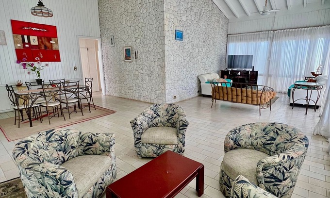 Jardim Virginia Casa | Casa Alto Padrão Enseada Guarujá. 50 Metros da Praia!