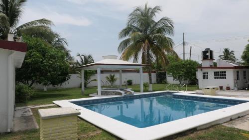 Tecolutla Casa | Casa, alberca privada y jardín