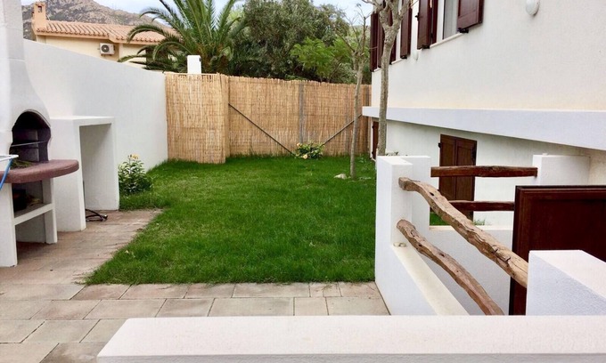 Solanas Apartamento | Casa Alessandra Apartamento a 100 metros del mar-Solanas-Villassimius