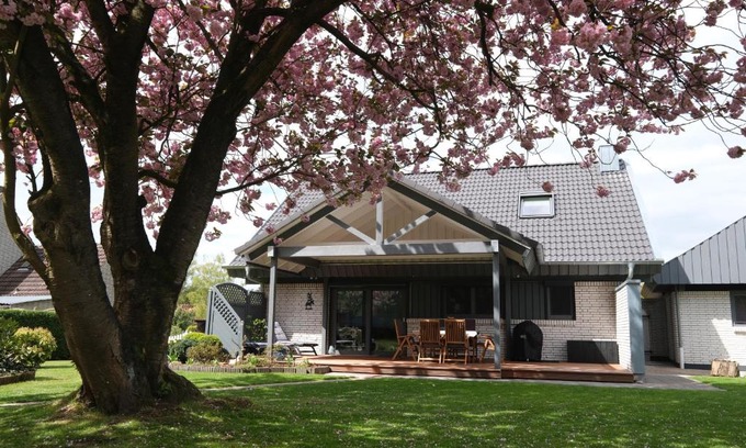 Vollersode Casa | Casa alla Torre