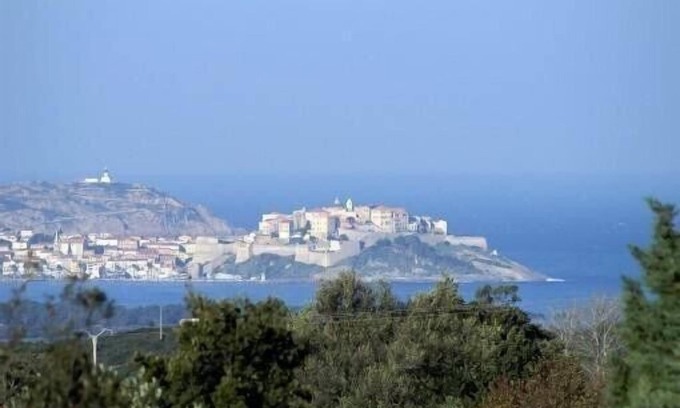 Calenzana Casa | CASA AMANDULU *** la dulzura y la calma del campo frente a la bahía de Calvi