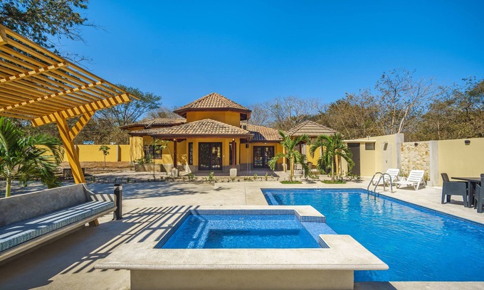 Playa Avellanas Casa | Casa Amarilla is a beautiful home just minutes away from Playa Avellanas