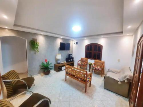 Sao Pedro da Aldeia Casa | Casa ampla e confortável em São Pedro da Aldeia.