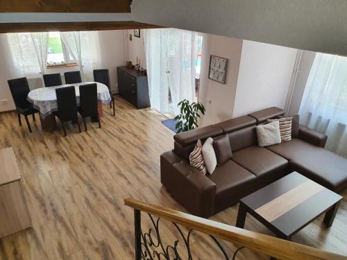 Poiana Tapului Casa | Casa Anabella