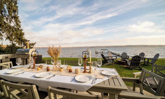 Mayville Casa | Casa Andante - Lakefront Escape