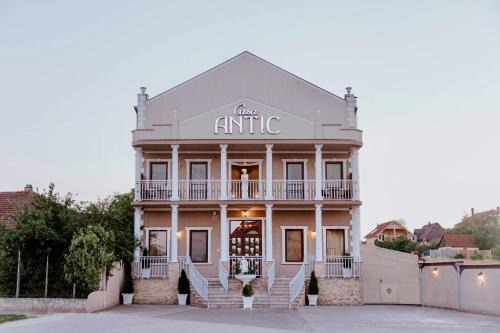 Sanmartin Casa | Casa ANTIC