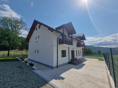 Calimanesti Casa | Casa Anto