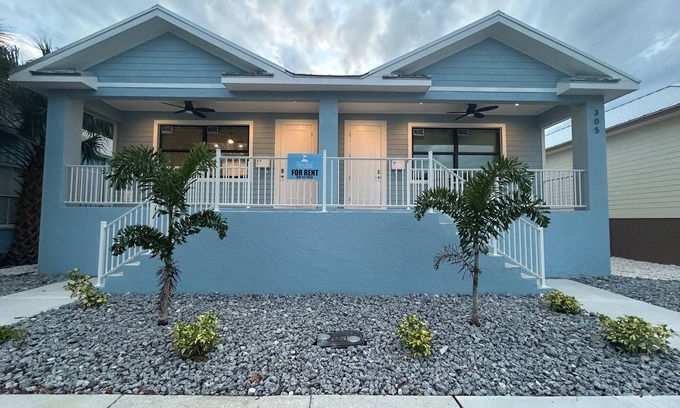 Punta Gorda Cabaña | Casa Azul 111