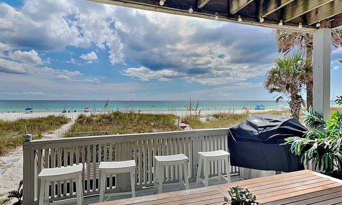 Bel Air Casa | Casa Azul, Beachfront Views + Location Near Dining & Fun!