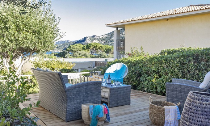 Marine de Saint Ambroggio Apartamento | Casa Azul Turquesa beautiful apartment very close to the sea.