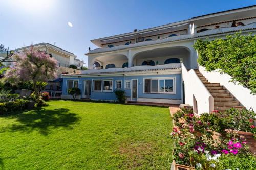 Capo Peloro Apartamento | Casa Azzurra