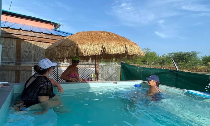 Cabo Rojo Cabaña | casa balcon Family