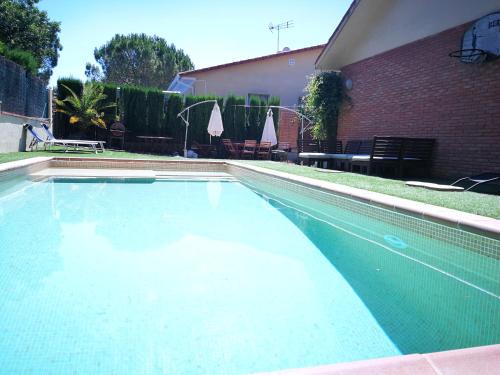 Begues Casa | CASA BEGUES Cerca deBarcelona y playas