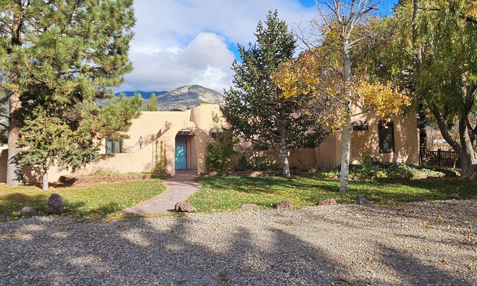 Arroyo Seco Casa | Casa Bella Compound- private yard- stream gourmet kitchen high speed internet