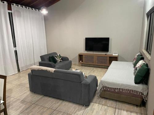 Jardim California Casa | casa Belo Horizonte · Casa 3 quartos parte superior individual com suite