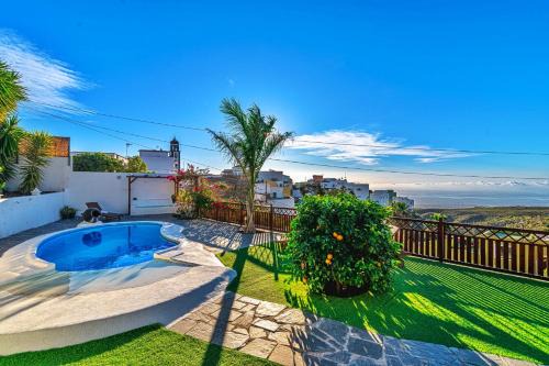 Villa de Arico Casa | Casa Bernarda with Heated Pool