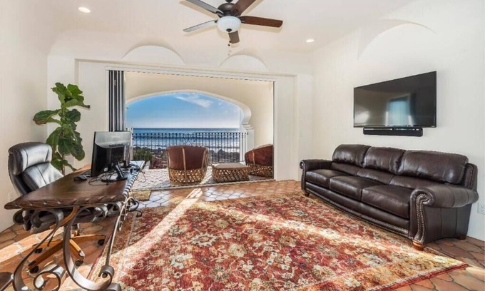 Carpinteria Casa | Casa Blanca