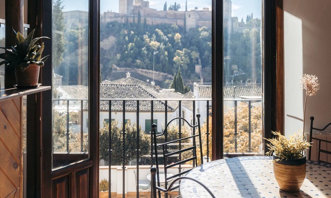 Albaicín Cama Y Desayuno | Casa Bombo
