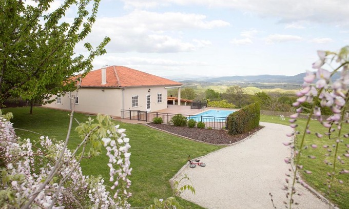 Vilamelle Casa | Casa Borlas