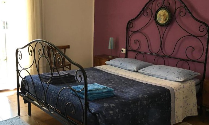 Bosa Historic Centre Cama Y Desayuno | Casa Brujana