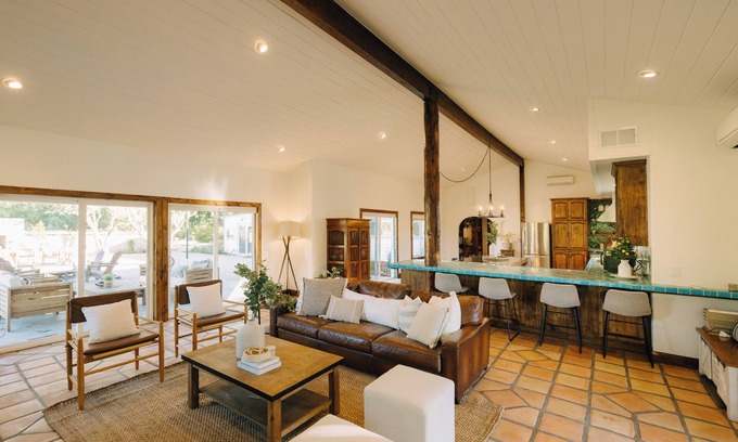 Ojai Otro | Casa Buho- Relax and Reset