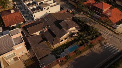 Praia de Barequecaba Casa | Casa c/piscina e churrasqueira a 100m da praia