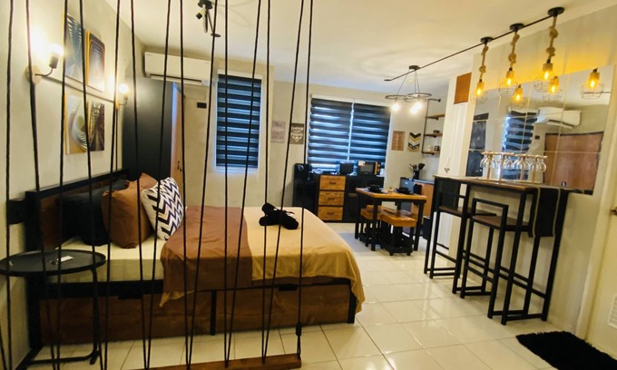 Santa Rosa Apartamento | Casa Cabilao Staycation Beside Enchanted Kingdom