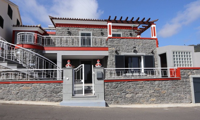 Tabua Cabaña | Casa Cabral, villa de 2 dormitorios, con vistas al mar.